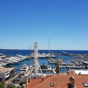 o-festival-palace-terrace-with-panoramic-sea-view.fr-provencehotel.com/